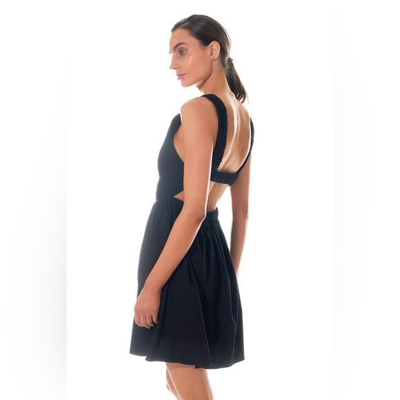 GREY LAB Open Elastic Back Mini Dress size Medium black - Picture 1 of 8